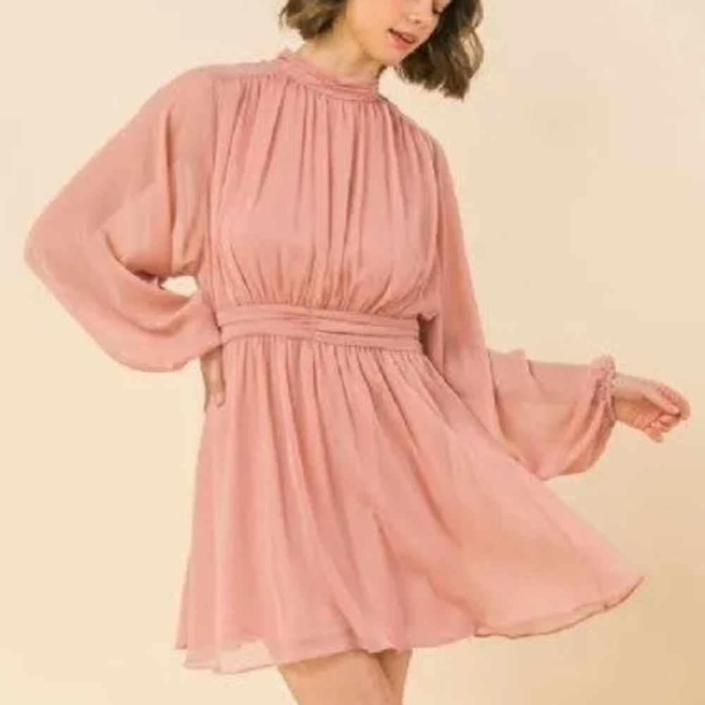 A. Calin By Flying Tomato - A Solid Woven Mini‎ Dress